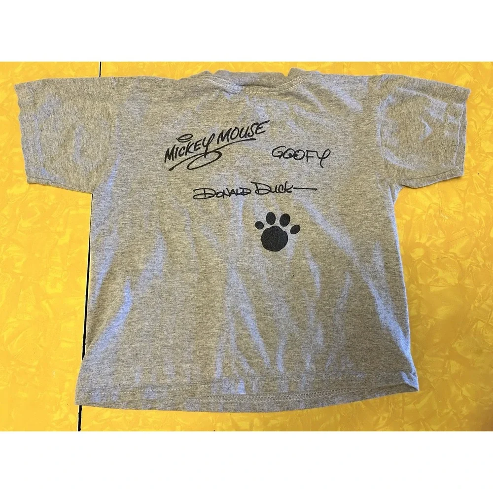 VTG Y2K DISNEYLAND 45 YEARS OF MAGIC MICKEY MOUSE GOOFY PLUTO T SHIRT 2T